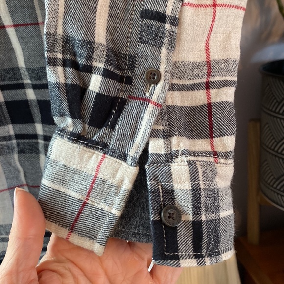 Classic Cabin Plaid - Picture 2 of 4